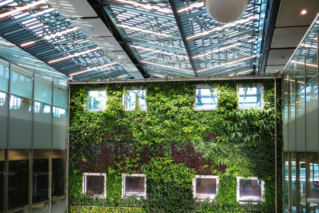 ide taman di dalam rumah berbentuk vertikal