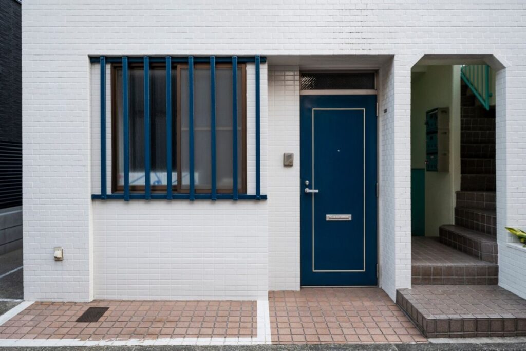jenis pintu rumah wing